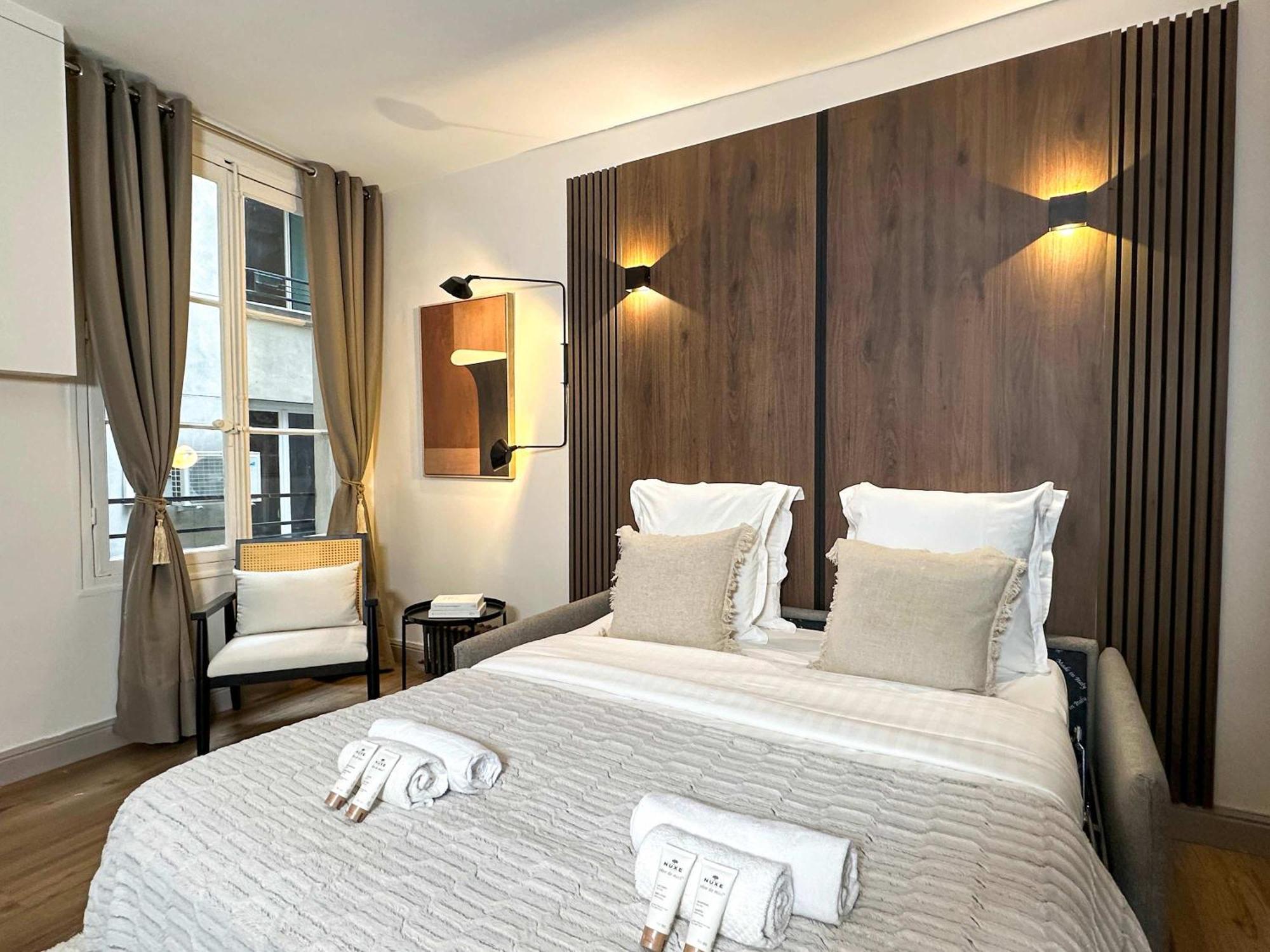 Apartment Unique At The Bourse Paris
